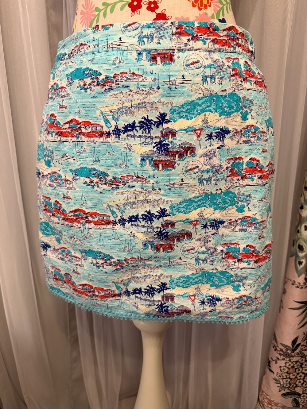 Vineyard Vines Tropical Mini Skirt in Aqua, Navy & Coral - Picture 1 of 9